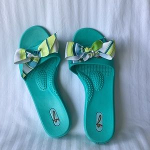 OKAbee - Shoes that Love you flip flops
